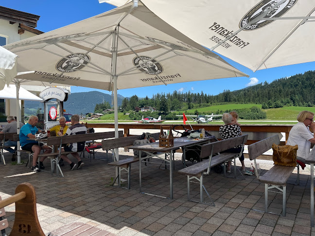 Opinii despre Fliegerstüberl St. Johann in Tirol în St. Johann in Tirol - Gastronomie und Hotellerie