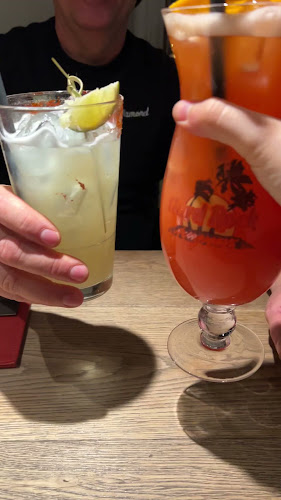 Comentarii opinii despre Hard Rock Cafe