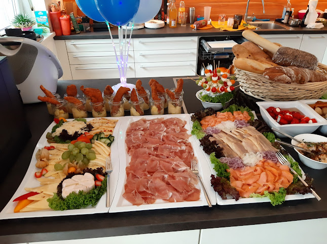 Opinii despre Wirtshaus „7er Stall" în Stadl-Paura - Gastronomie und Hotellerie