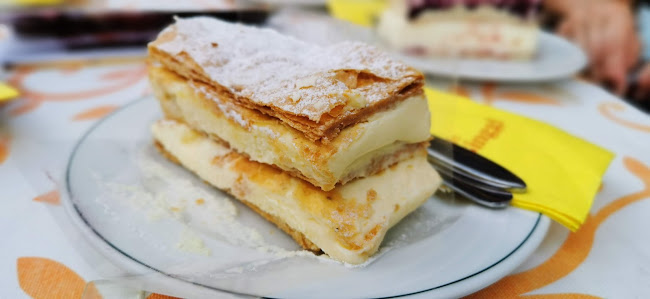 Opinii despre Bäckerei Marktcafe Binggl în Mauterndorf - Gastronomie und Hotellerie