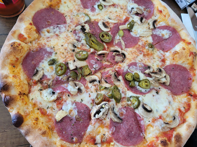 Papa Roy Pizzeria Restaurant Café - Bischofshofen