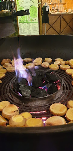 Maronibraterei "Zum Heißen Ofen" - Gastronomie und Hotellerie