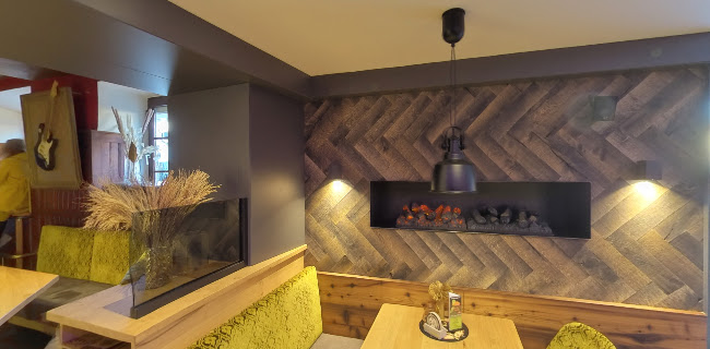 Opinii despre Johny's Burger în Pöchlarn - Gastronomie und Hotellerie