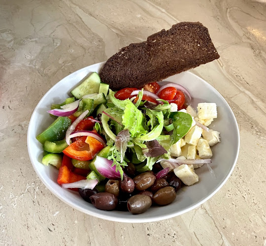 Opinii despre Dazwischen în Wien - Gastronomie und Hotellerie