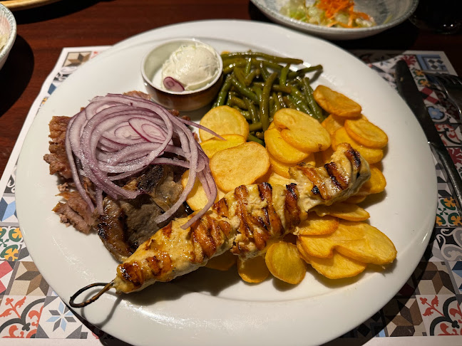 AKROPOLIS - Innsbruck