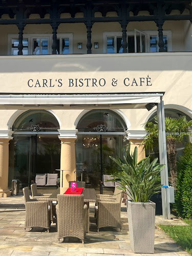 Carl's Bistro & Café