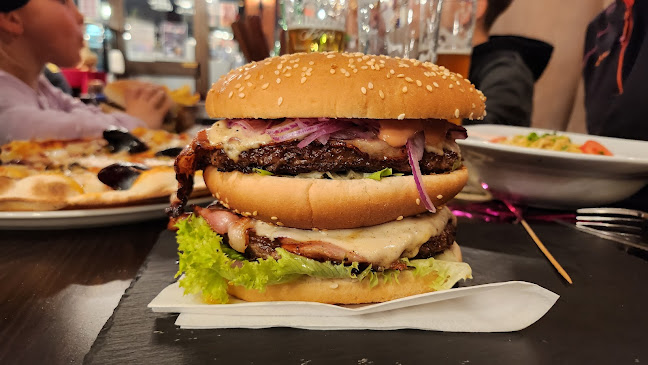 Opinii despre Des-iss în Innsbruck - Gastronomie und Hotellerie