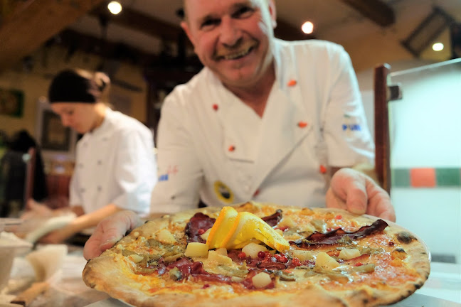 Solar-Cafe Pizzeria Figaro - Gastronomie und Hotellerie