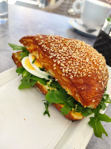 DerMann, der verwöhnt - Wiener Neustadt