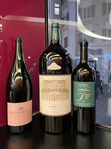 WEIN & CO Salzburg Platzl – Weinbar & Shop - Gastronomie und Hotellerie