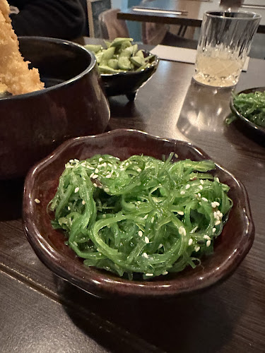 Comentarii opinii despre Yido