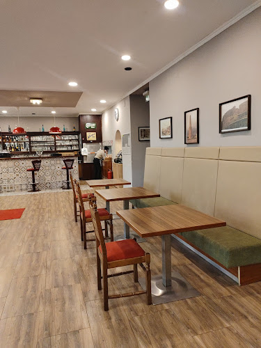 Opinii despre Arbailo - Orientalische Spezialitäten în Wien - Gastronomie und Hotellerie