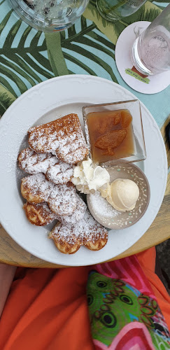 Comentarii opinii despre Die Bar | Schlagenhaufen