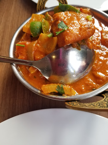 Opinii despre way to india restaurant în Salzburg - Gastronomie und Hotellerie