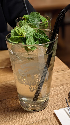 Opinii despre Rinderwahn în Wien - Gastronomie und Hotellerie