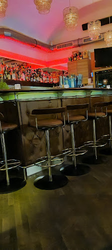 Opinii despre Heartbeat Cocktail Bar în Wien - Gastronomie und Hotellerie