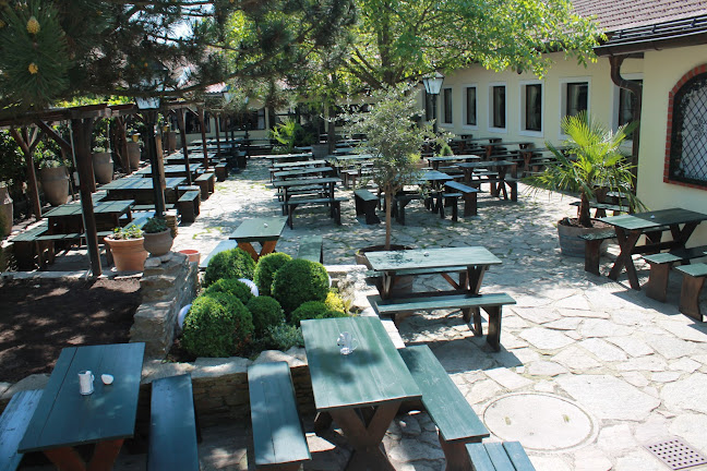 Heuriger Wieninger - Gastronomie und Hotellerie