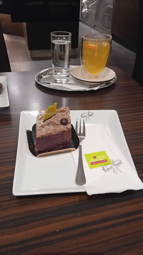 Herwig Gasser "Süßes vom Feinsten" 2500 Baden