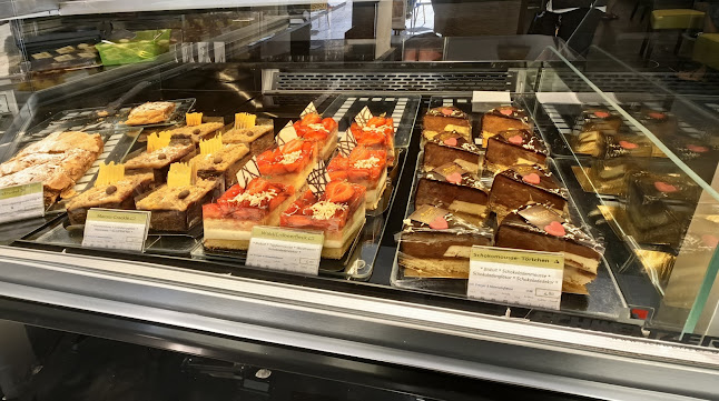 Herwig Gasser "Süßes vom Feinsten" 2500 Baden - Baden