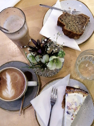 Café Crema - Gastronomie und Hotellerie