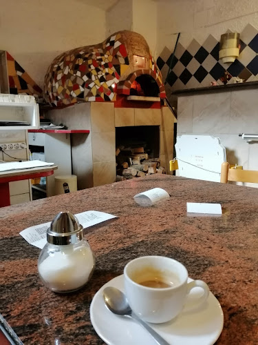 Pizzeria 2000 Wien - Gastronomie und Hotellerie