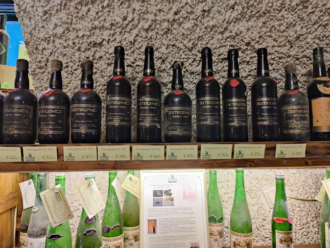 Opinii despre Weinhandlung Familie Grams în Wien - Gastronomie und Hotellerie