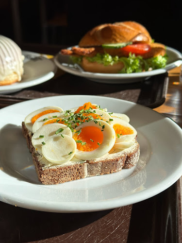 Comentarii opinii despre Der Bäcker Ruetz