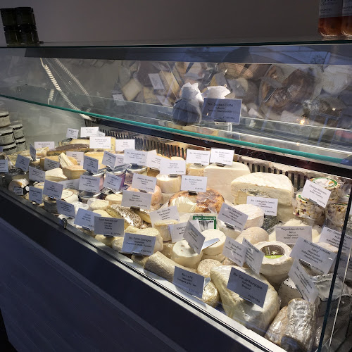 Edelschimmel - Käse&Greißlerei