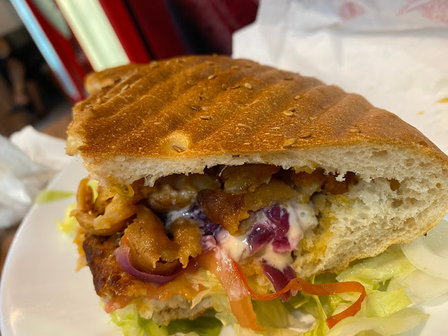 Comentarii opinii despre Pizza Kebap Haus Hausmening