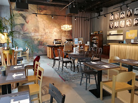 Habibi & Hawara Seestadt