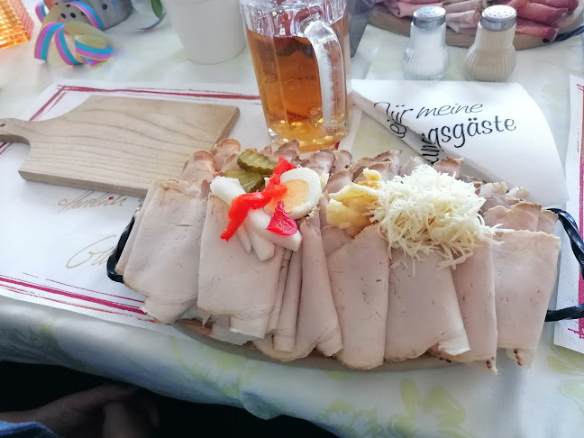 Jausenstation Buschenschenke Mörtl Paula - Gastronomie und Hotellerie