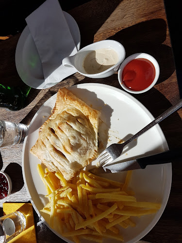 a. See 1, 6973 Höchst