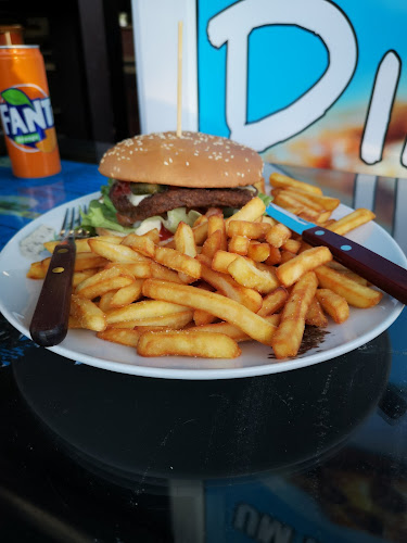 Opinii despre DILAW Imbiss Burger Döner Pizza Salat în Linz - Gastronomie und Hotellerie