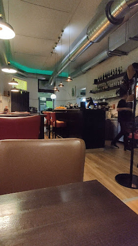 Gundis Café & Restaurant