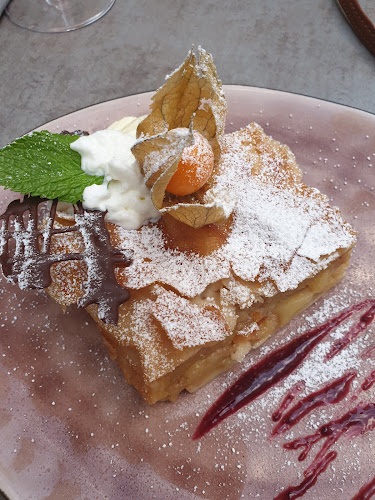 SIXTA - Gastronomie und Hotellerie