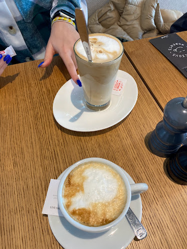 Comentarii opinii despre Lia's