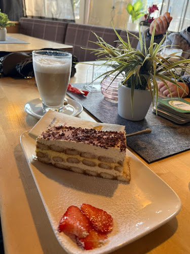 Comentarii opinii despre Fliegerstüberl St. Johann in Tirol