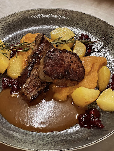 Wirtshaus Zum goldenen Hahn - Gastronomie und Hotellerie