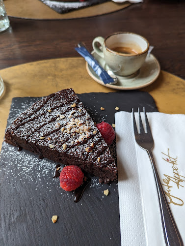 Via Toledo Enopizzeria - Gastronomie und Hotellerie