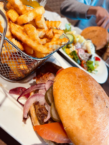 Stadionbadstraße 2, 9400 Gries