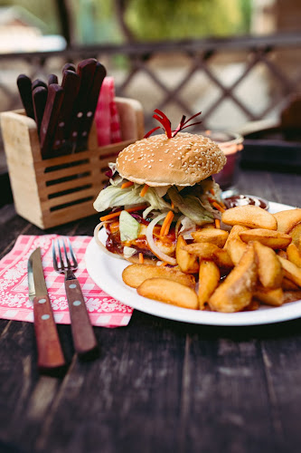 Schloßtaverne - Gastronomie und Hotellerie