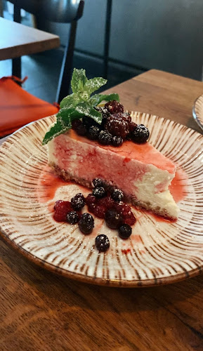 Comentarii opinii despre Spear