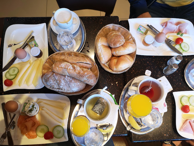 Comentarii opinii despre Groissböck Zentrale