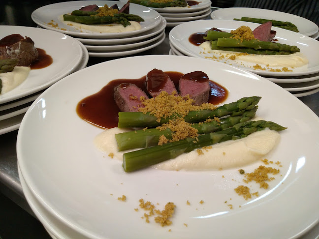 Opinii despre HOLZHAUS E1NS în Adlwang - Gastronomie und Hotellerie