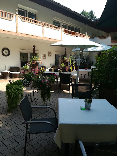 Comentarii opinii despre Gartenhotel Kloepferkeller