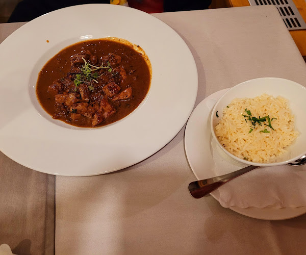 Wirtshaus "Zum Nepomuk" - Gastronomie und Hotellerie