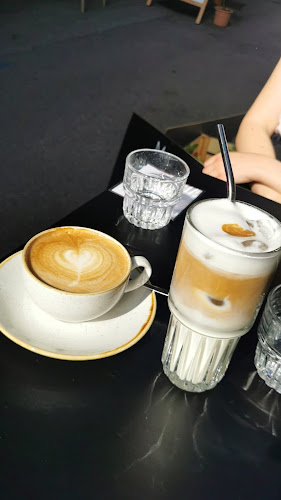 Café Crema - Gastronomie und Hotellerie