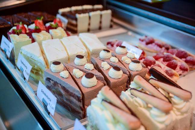 Bäckerei Cafe Konditorei Reisinger - Gastronomie und Hotellerie
