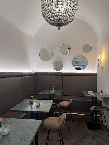 Herr Leopold - Neue Wiener Kaffeehauskultur - Salzburg