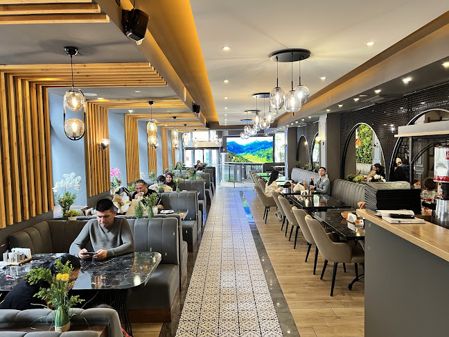 Diyar Restaurant-Cafe-Etli Ekmek